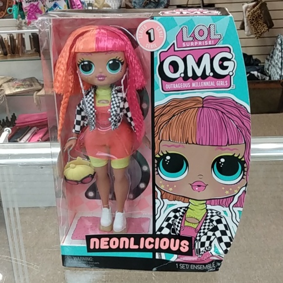 LOL SUPRISE NEONLICIOUS OUTRAGEOUS MILLENNIAL GIRLS SERIES 1NEW FACTORY SEALED - Picture 1 of 2